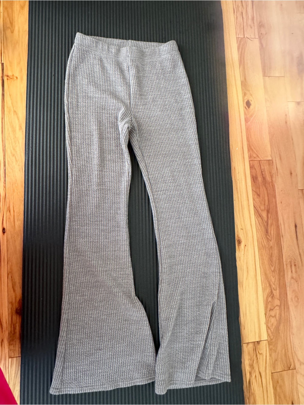 American Eagle Outfitters Gray Ribbed Flare Pants